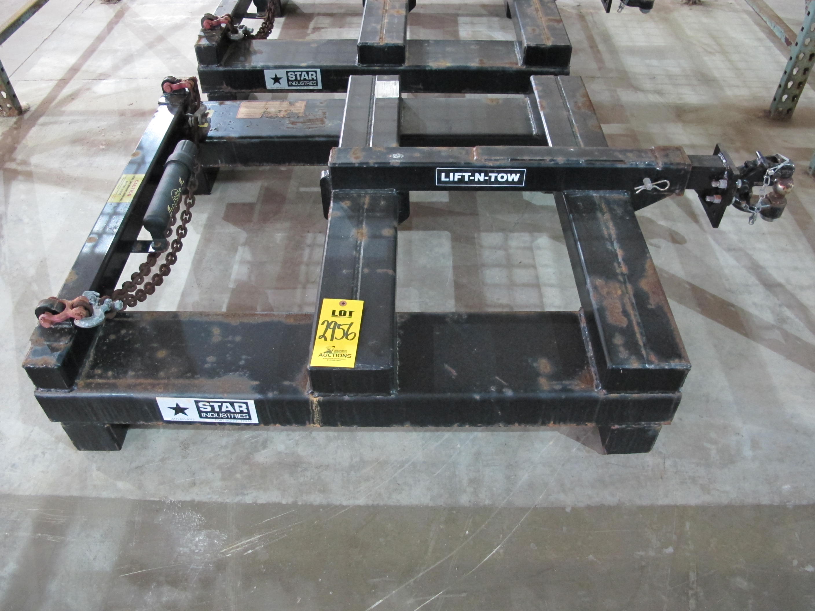 SUPER DUTY LIFT-IN-TOW MODEL # 1395B (W-51) LOADING & HANDLING FEE $15-